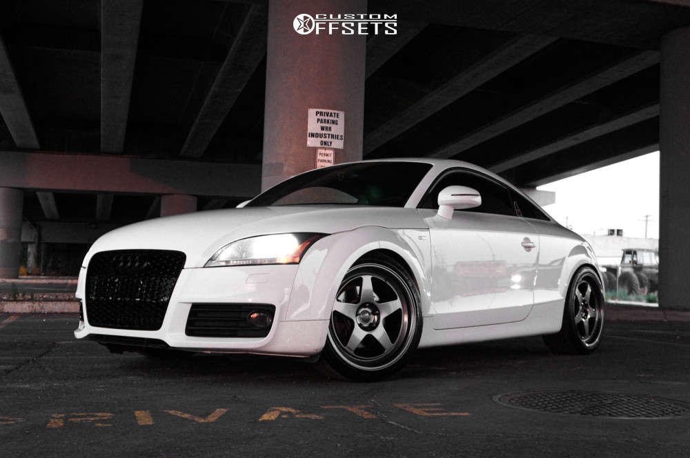 2009 Audi TT with 19x9.5 35 Kansei Knp and 255/35R19 Falken Azenis