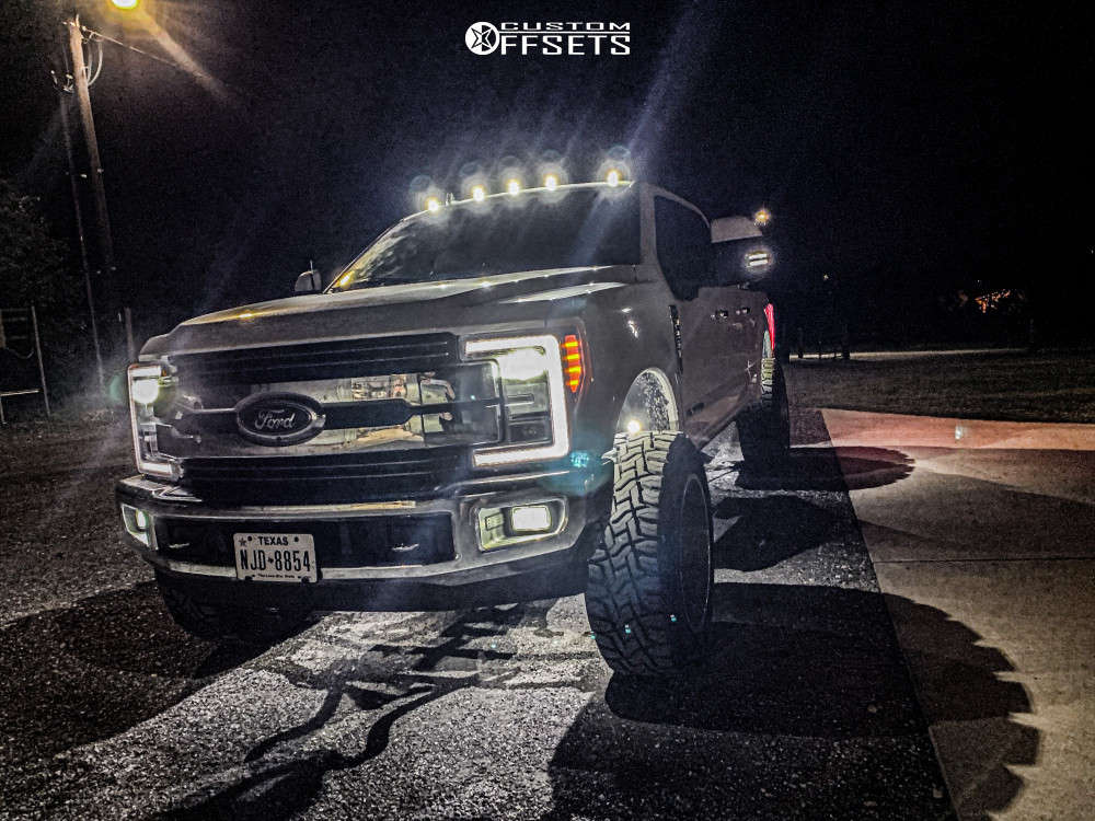 2019 Ford F-250 Super Duty with 22x12 -44 Cali Offroad Summit and 37/13 ...