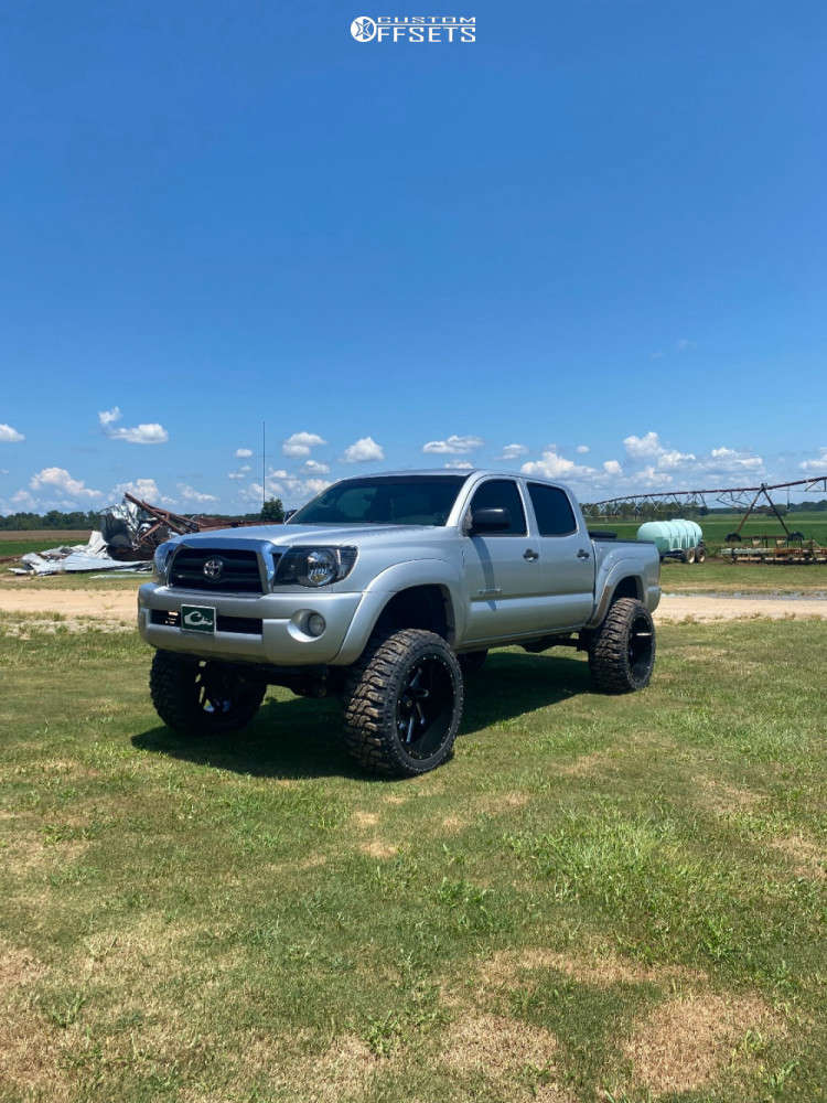 TACOMA 全単板 USA製 DR16C ナチュラル 塗装に難有り！ TACOMA 全単板 USA製 DR16C ナチュラル 塗装に難有り！ - メルカリ