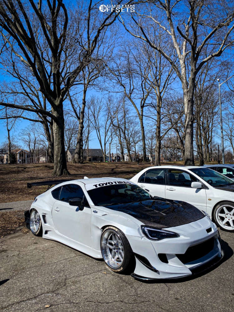 2015 Scion FR-S with 18x10.5 25 ESR Cs15 and 245/35R18 Toyo Tires ...