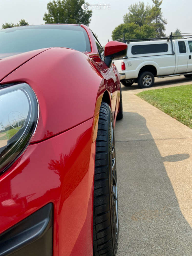 2018 Toyota 86 with 18x8.75 33 XXR 530 and 245/40R18 Delinte D7 Thunder ...