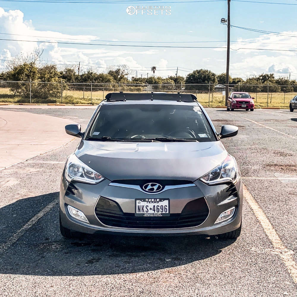 2016 Hyundai Veloster with 18x7.5 38 Enkei Edr9 and 225/45R18 Atrezzo