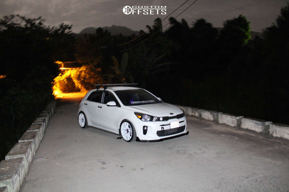 2018 Kia Rio with 17x8 32 JNC Jnc012 and 195/40R17 Achilles ATR-K