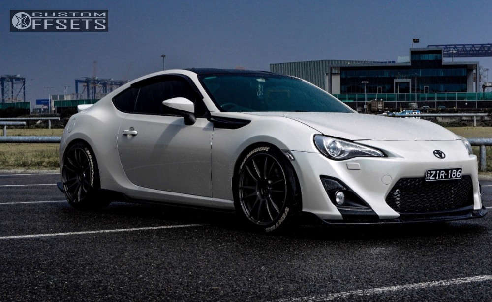 2013 Subaru BRZ with 18x8.5 33 Gram Lights 57xtreme and 225/35R18