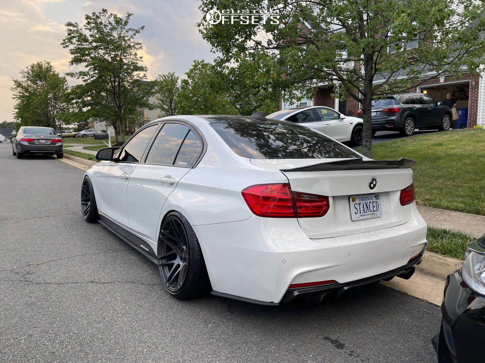2014 BMW 328i with 19x9.5 20 F14 and 245/35R19 Continental