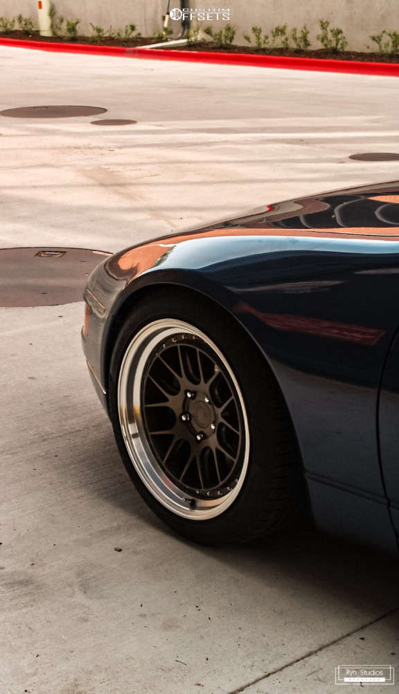1993 Nissan 300ZX with 18x9.5 30 Aodhan Ds06 and 255/40R18 Nankang