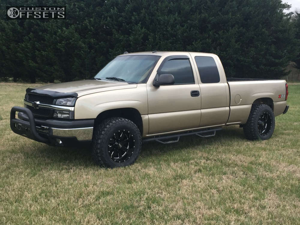 2004 Chevrolet Silverado 1500 with 18x10 -24 Moto Metal Mo962 and 305 ...