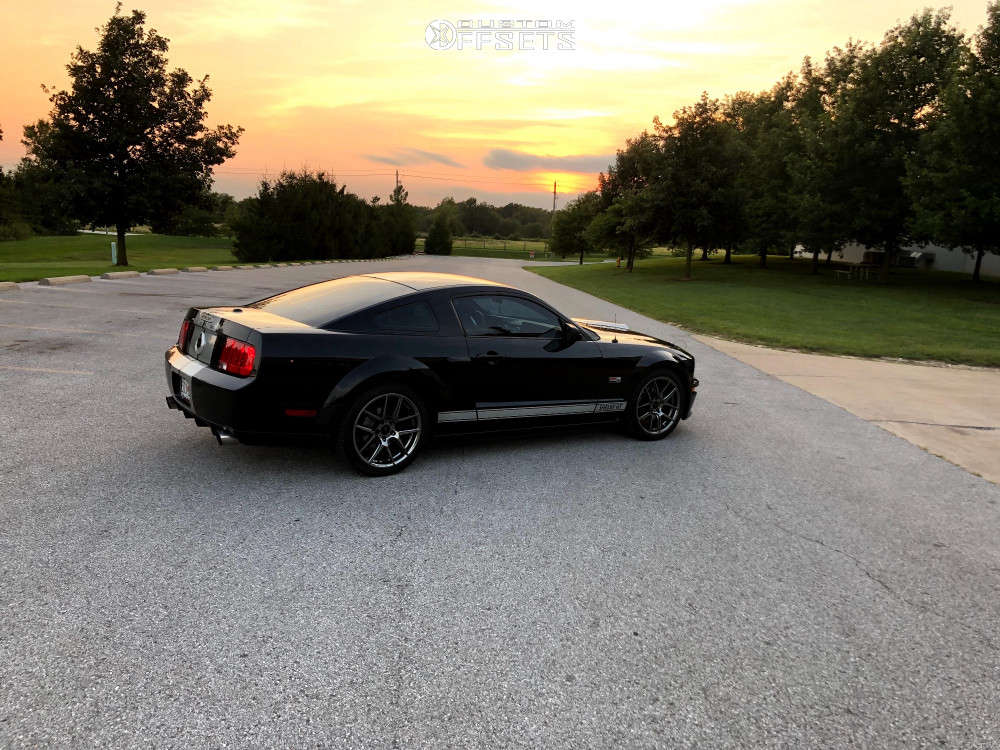 2007 Ford Mustang with 19x8.5 35 Ace Wheels AFF02 and 245/40R19