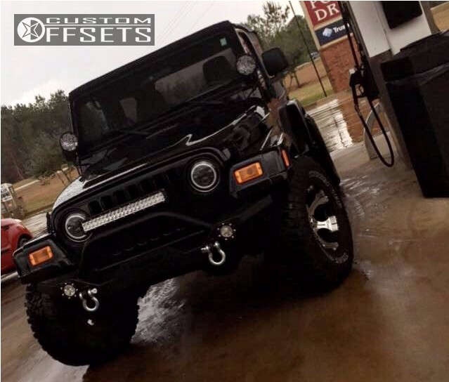 2006 Jeep Wrangler with 16x8 -12 Dick Cepek Dc-2 and 33/12.5R16 ...