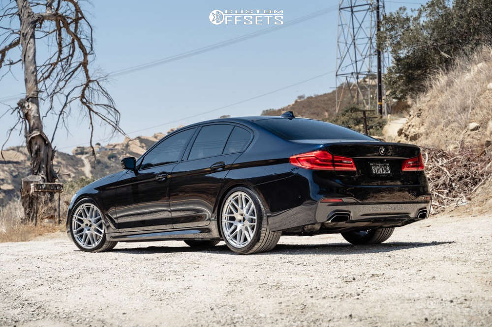 2017 BMW 530i with 20x9 25 Blaque Diamond Bd-f12 and 255/35R20 Toyo ...