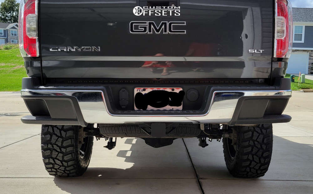 2016 GMC Canyon with 18x9 1 Fuel Hostage and 33/11.5R18 Cooper