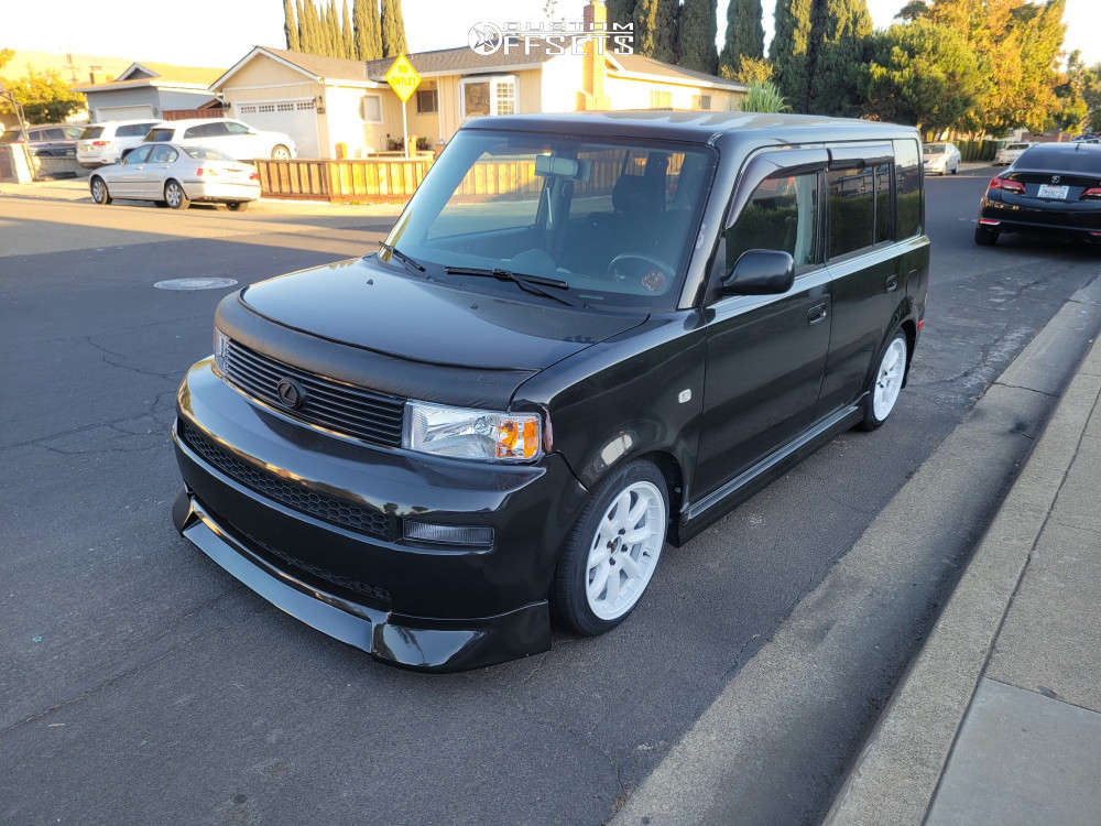 1920295-1-2004-xb-scion-base-