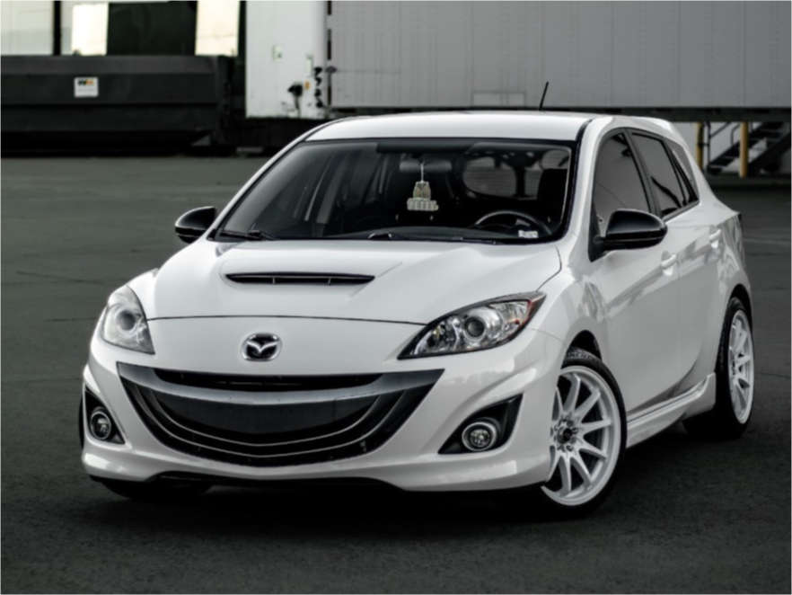 2013 Mazda 3 with 18x8.5 35 JNC Jnc006 and 225/40R18 Continental
