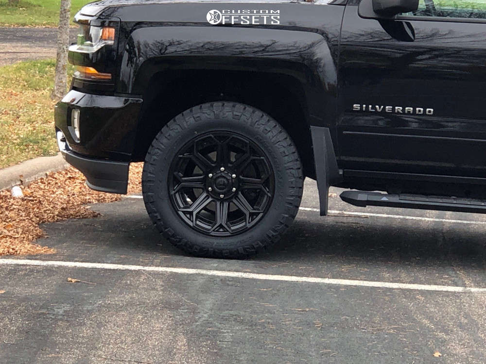 2017 Chevrolet Silverado 1500 with 20x9 1 Fuel Siege and 33/10.5R20 ...