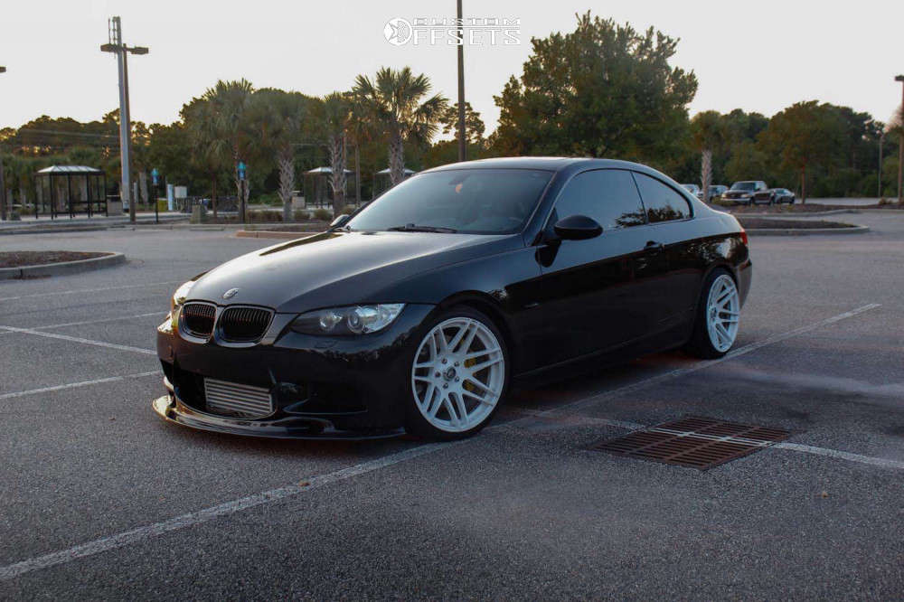 2007 BMW 335i with 19x9.5 22 Forgestar F14 and 225/40R19