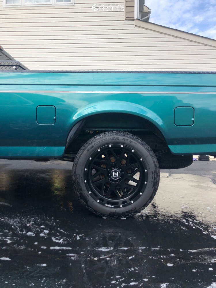 1996 Ford F150 with 20x10 24 Hostile Sprocket H108 and 265/50R20