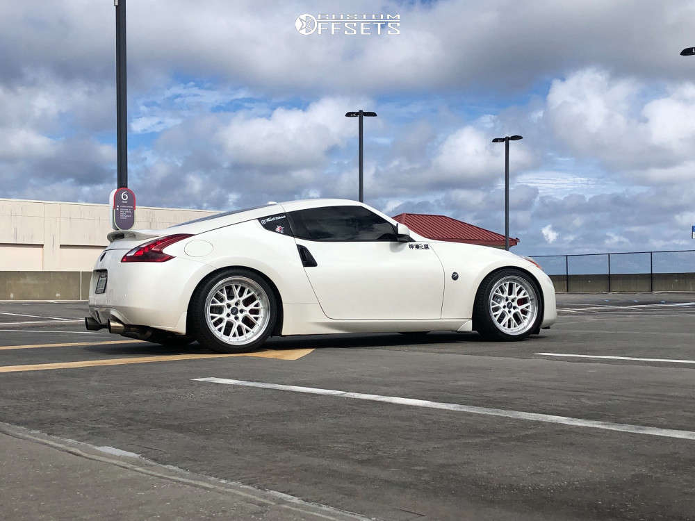2014 Nissan 370Z with 19x9.5 22 ESR Cs11 and 255/35R19