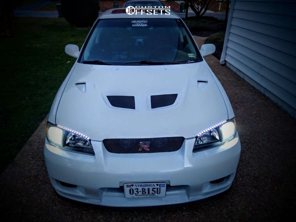 Sentra 98 Racing 2003 Nissan Sentra with 17x9 25 JNC 010 and 215/45R17 Vercelli Strada ...