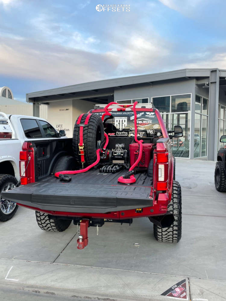 2020 Ford F350 Super Duty with 20x12 44 TIS 552B and 395/60R20 Fury