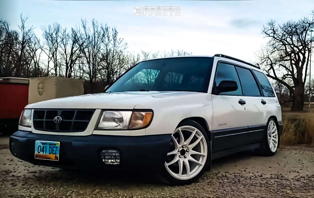 subaru 1999 Subaru Forester with 18x8.5 35 Vors Tr4 and 225/40R18