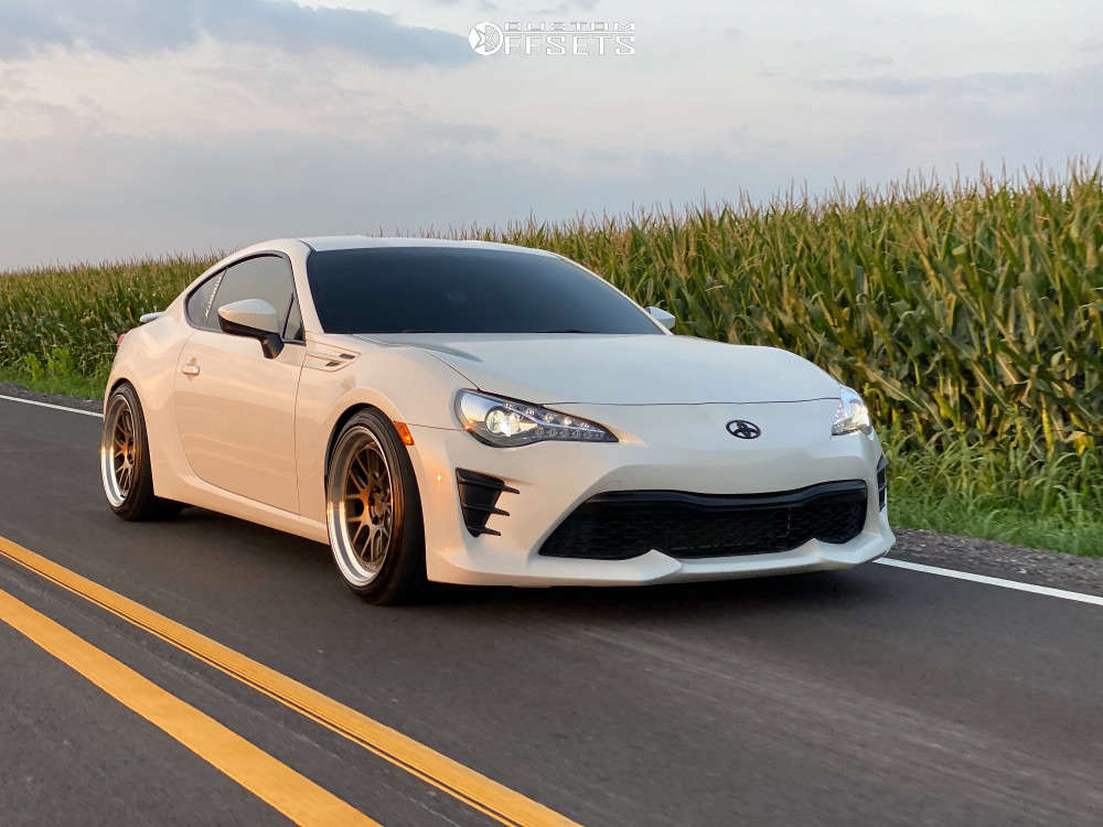 1971734-1-2017-86-toyota-base-