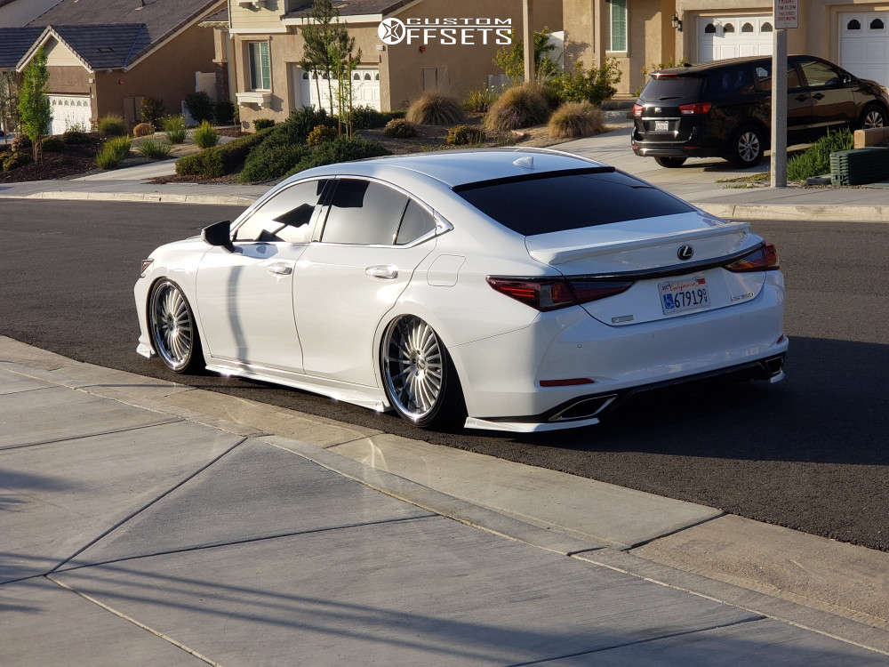 2019 Lexus ES350 with 20x8.5 35