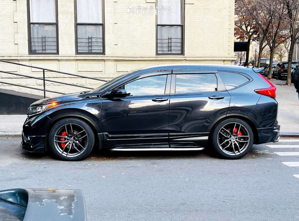 2017 Honda CR-V with 20x9 35 Niche Vosso and 245/45R20 Continental ...