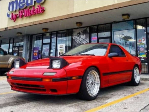 1988 Mazda RX-7 with 17x9 45 STR 606 and 235/30R17 Kenda Kaiser