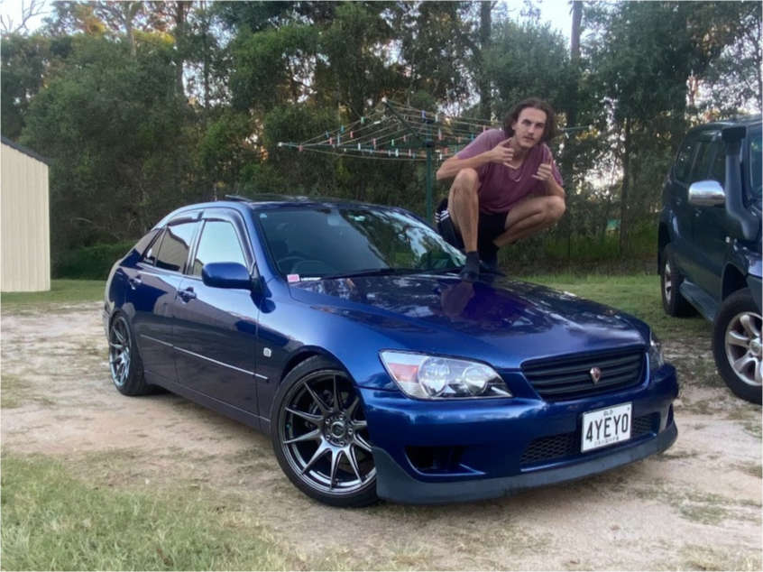 1999 Lexus Is300 with 18x8.75 22 XXR 527 and 225/40R18 Federal