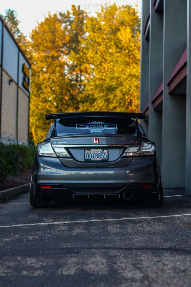2013 Honda Civic with 18x9.5 22 Kansei Knp and 225/40R18 Falken Azenis