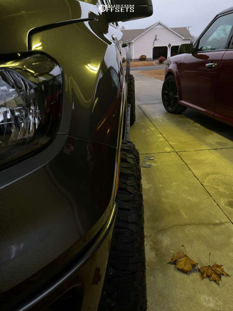 2019 Ford Ranger with 17x9 -12 Vision Ojos and 33/12.5R17 Milestar ...