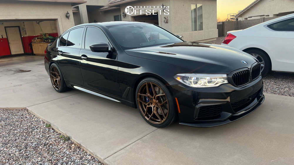 2018 BMW M550i XDrive with 20x9 25 Rohana Rfx11 and 245/35R20 Nitto ...