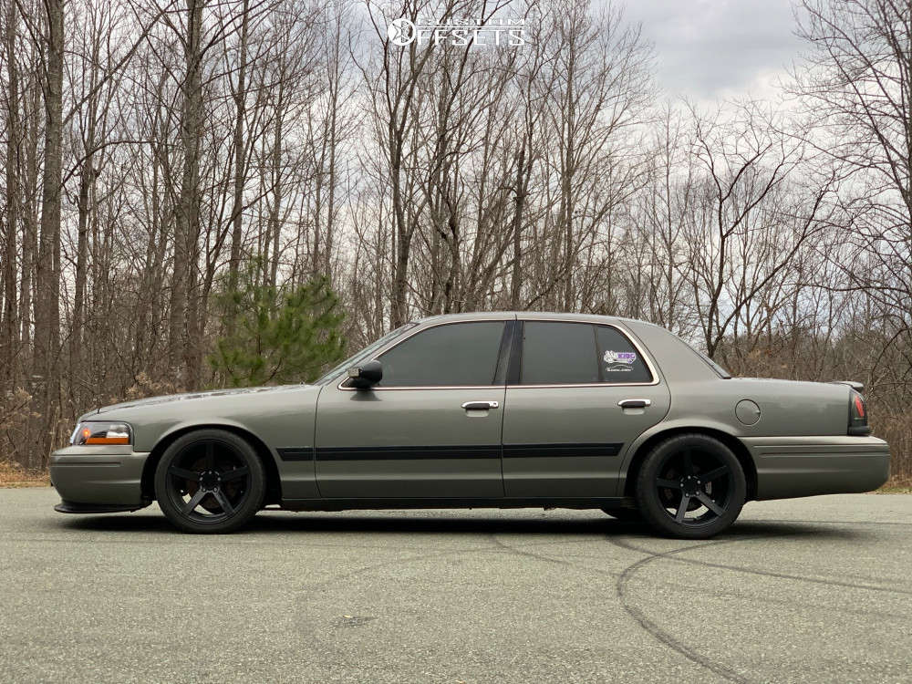 2031847-1-1998-crown-victoria-