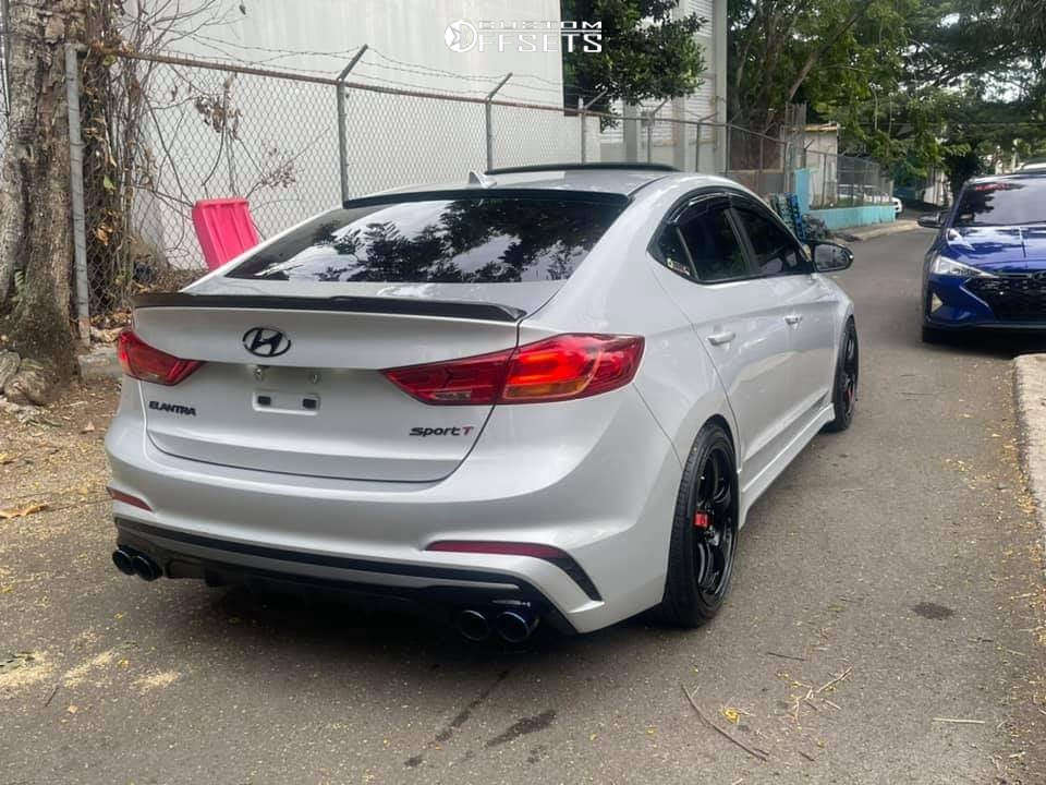 2017 Hyundai Elantra with 18x8.5 37 Gram Lights 57cr and 225/40R18