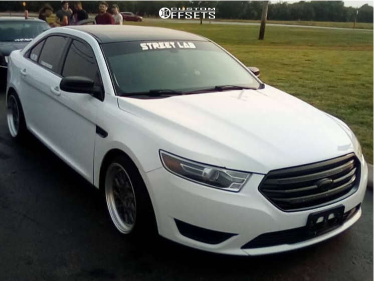 2015 Ford Taurus with 19x9.5 22 ESR Cs3 and 215/35R19 Delinte D7 ...