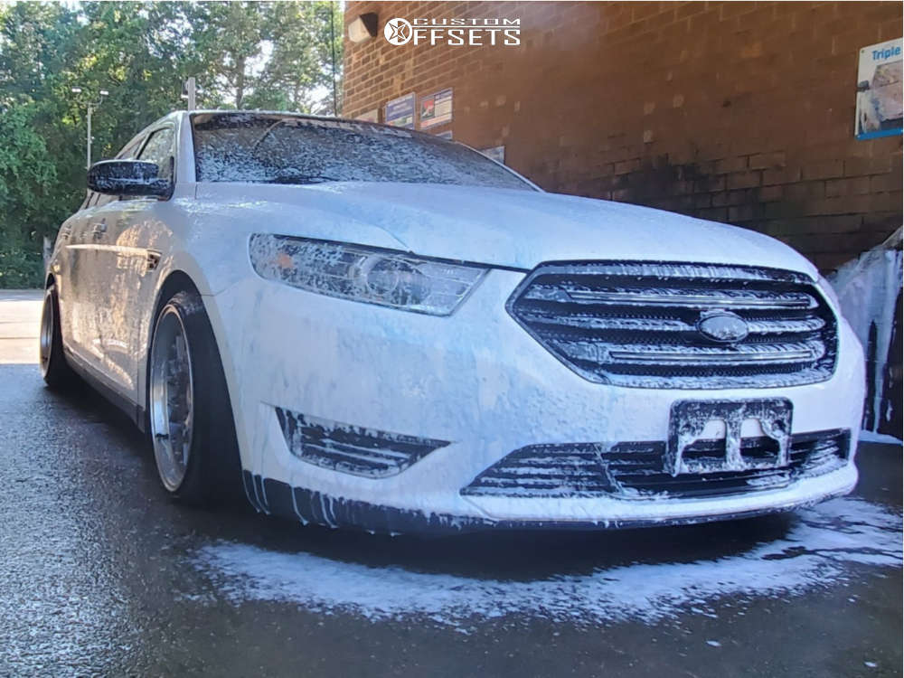2015 Ford Taurus with 19x9.5 22 ESR Cs3 and 215/35R19 Delinte D7 ...