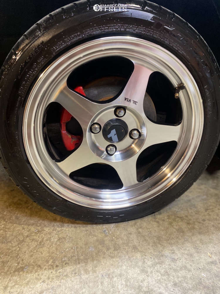 2000 Honda Civic with 15x6.5 35 AVID1 AV8 and 195/45R15 Toyo Tires 