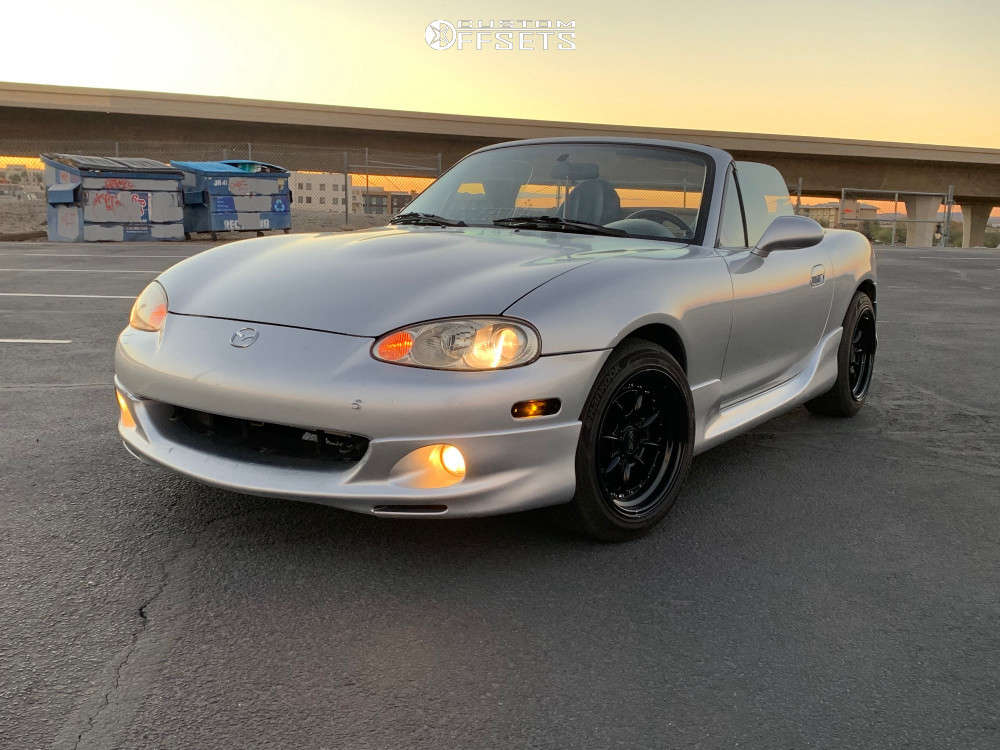 2001 Mazda Miata with 15x8 20 XXR 002.5 and 195/55R15 Hankook