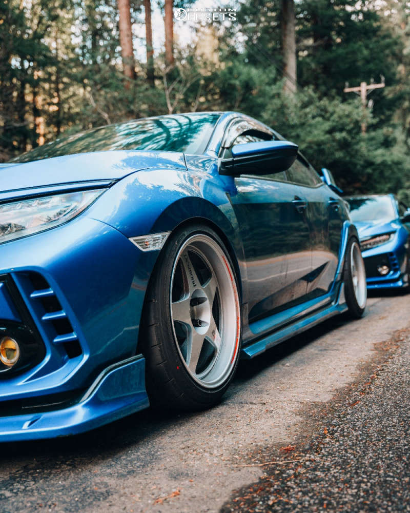 2019 Honda Civic with 18x10 25 Desmond Regamaster Evo II and 265