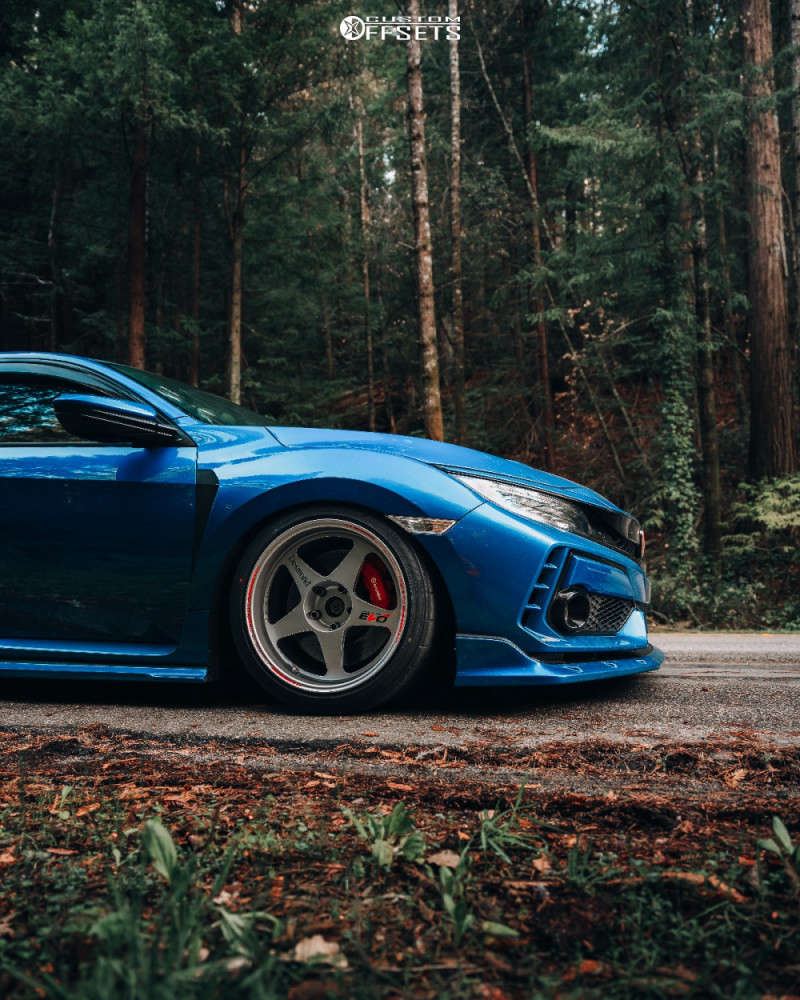 2019 Honda Civic with 18x10 25 Desmond Regamaster Evo II and 265