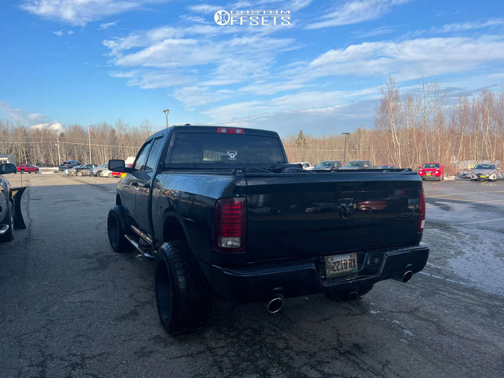 2015 Ram 1500 with 20x12 -51 Vision Sliver and 33/12.5R20 Haida Hd878 ...