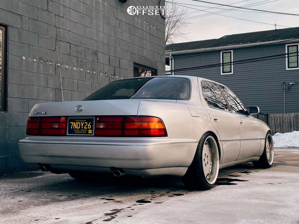 1994 Lexus LS400 with 19x9 33 AME Shallen Ax and 225/40R19 Dunlop