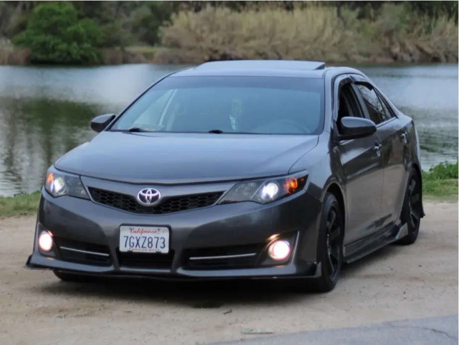 2014 Toyota Camry with 18x8.5 35 AVID1 AV6 and 225/40R18 Ironman Imove ...