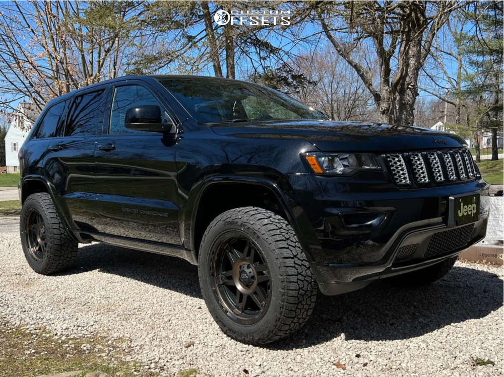 2019 Jeep Grand Cherokee with 20x9 0 XD Xd840 and 275/55R20 Falken