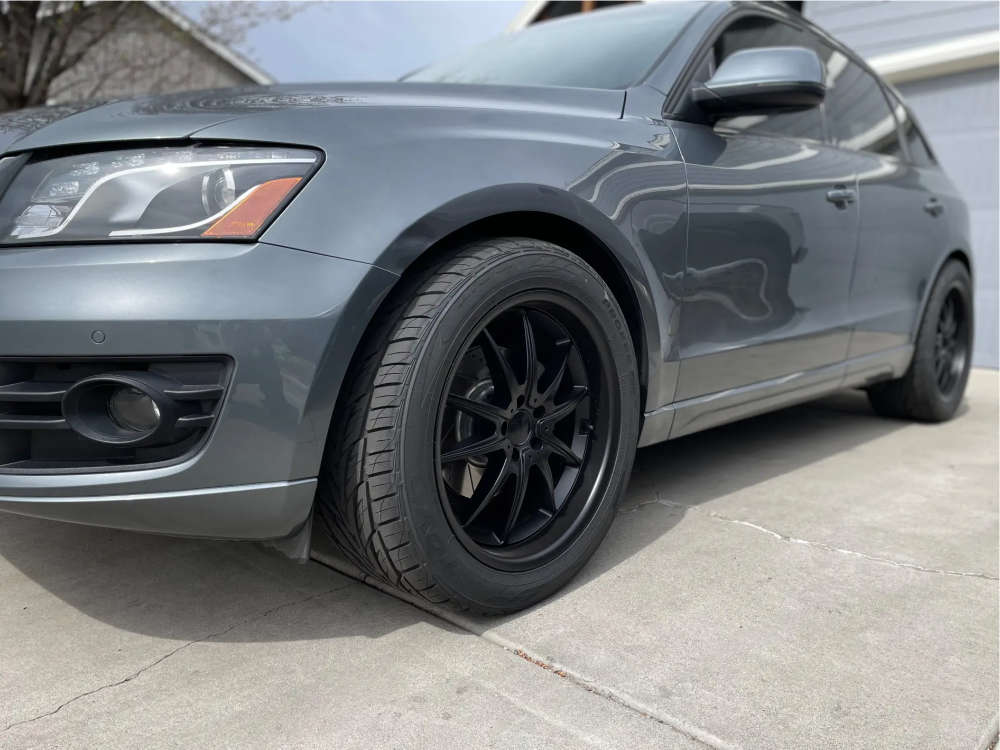 2012 Audi Q5 with 20x10 45 Mandrus Argent and 295/40R20 Toyo Tires