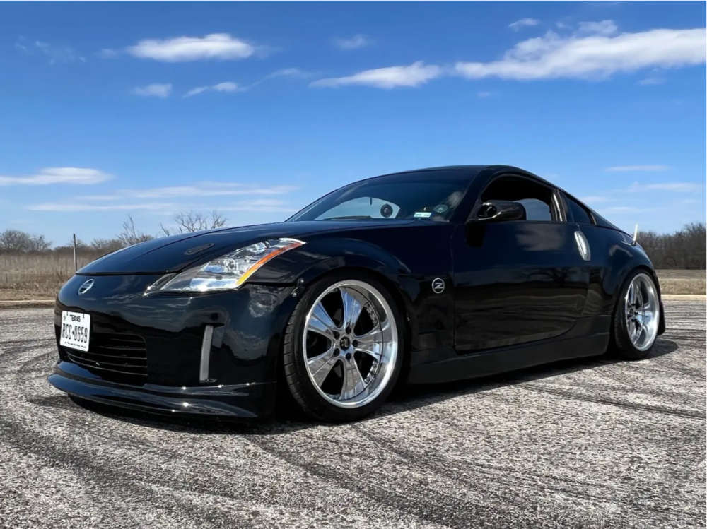 2004 Nissan 350Z with 19x9 12 Work Bersaglio Spoke 3 and 245/35R19