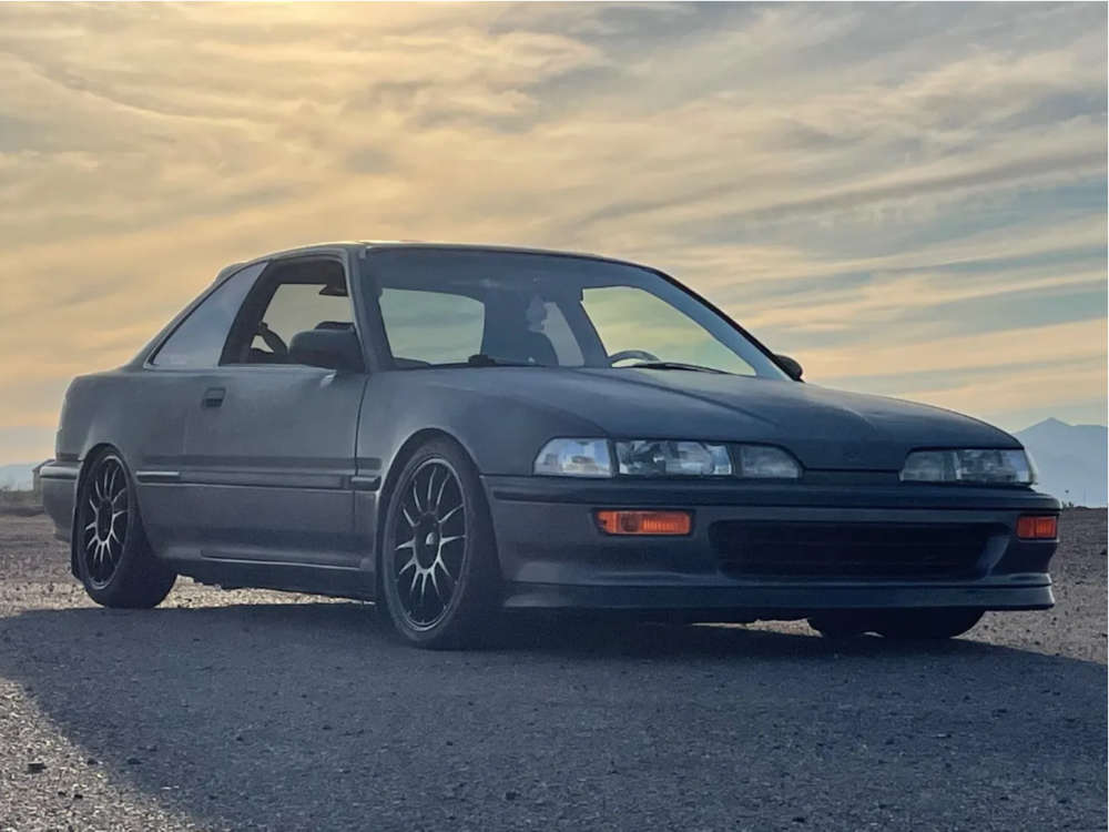 1993 Acura Integra with 17x7 45 OZ Racing Superleggera and 205 