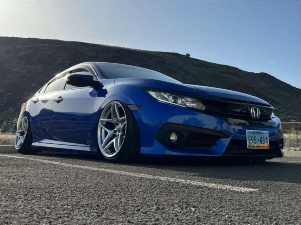 2018 Honda Civic with 18x10.5 12 Kansei Astro and 225/35R18 Radar