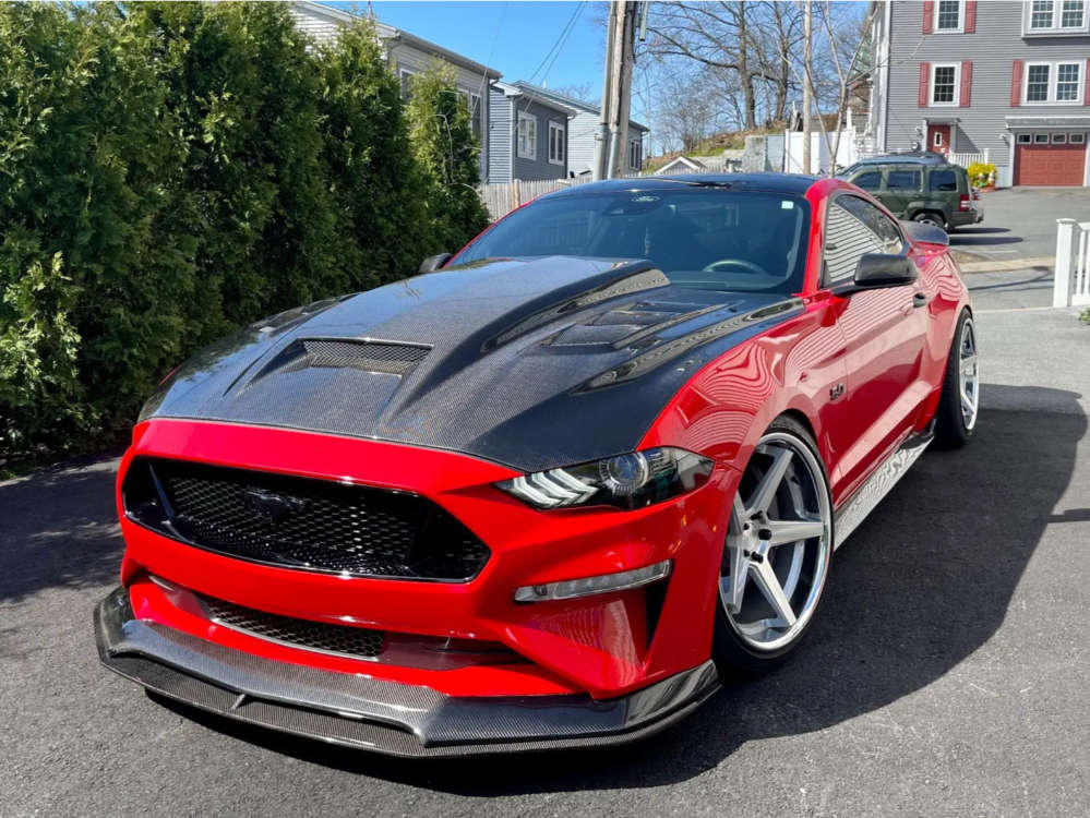 2228174-1-2021-mustang-ford-gt