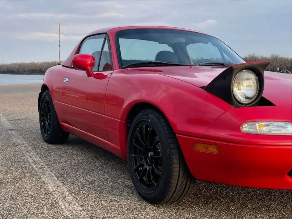 1993 Mazda Miata with 15x8 25 Konig Dial In and 195/55R15 Falken